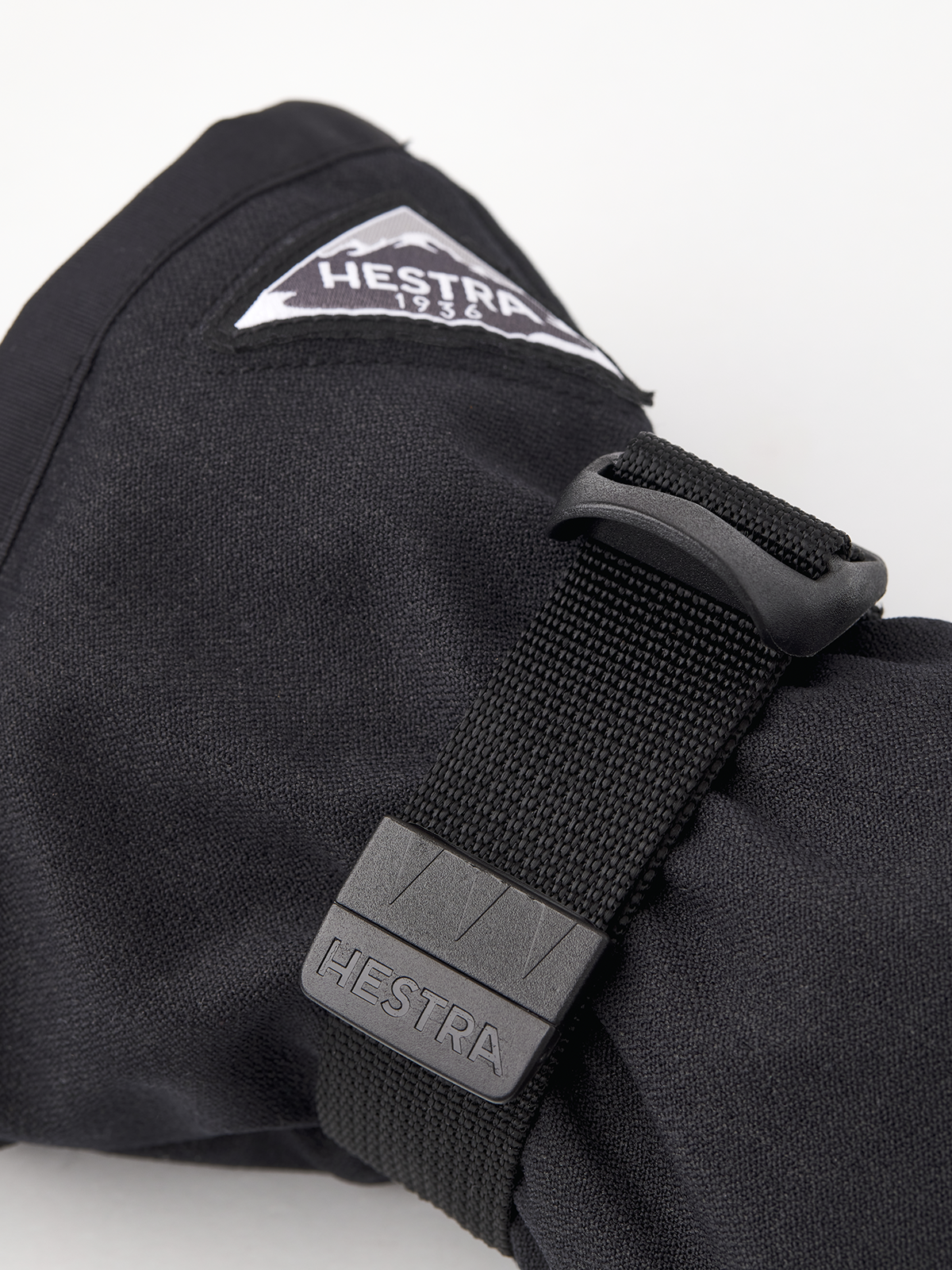 Hestra Powder Gauntlet - 3 finger Black