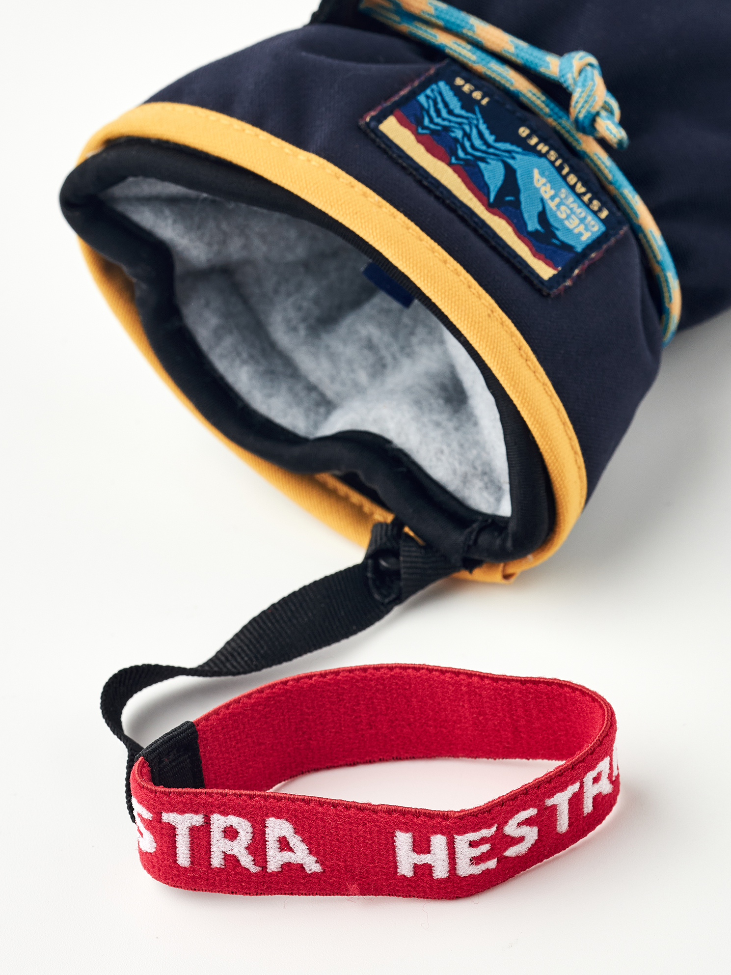 Hestra Wakayama Jr - mitt Navy