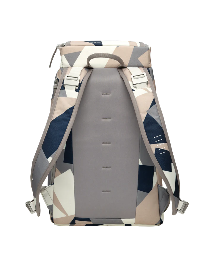 DB Hugger 20L