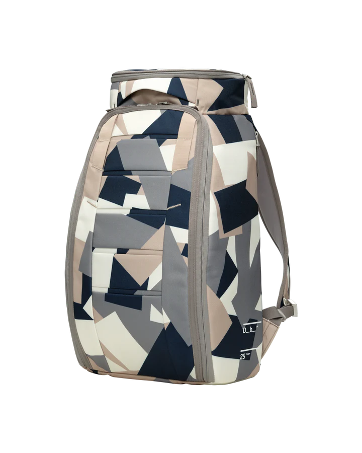 DB Hugger 25L