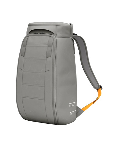 DB Hugger 25L – Sand Grey