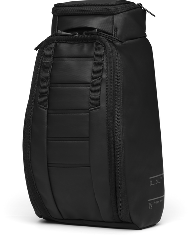 DB HUGGER WASHBAG – Black Out