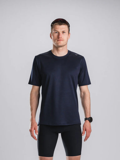 FUSION MENS TEMPO! TWO RUN T-SHIRT – Night Blue